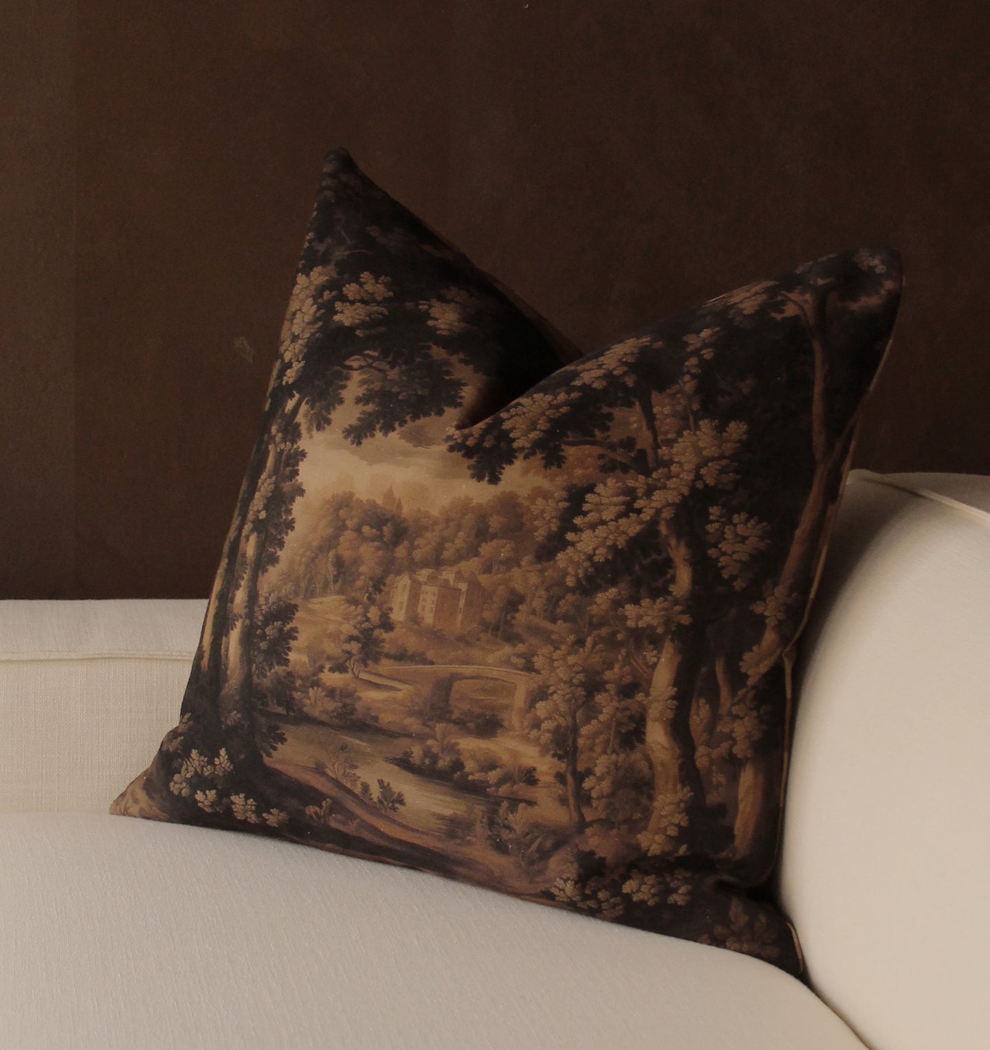 Madison Pillow Cover