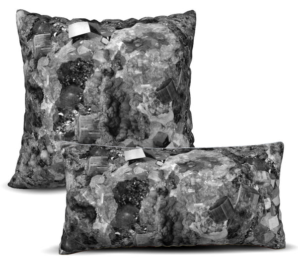 Pedra Preciosa - Preto Pillow Cover