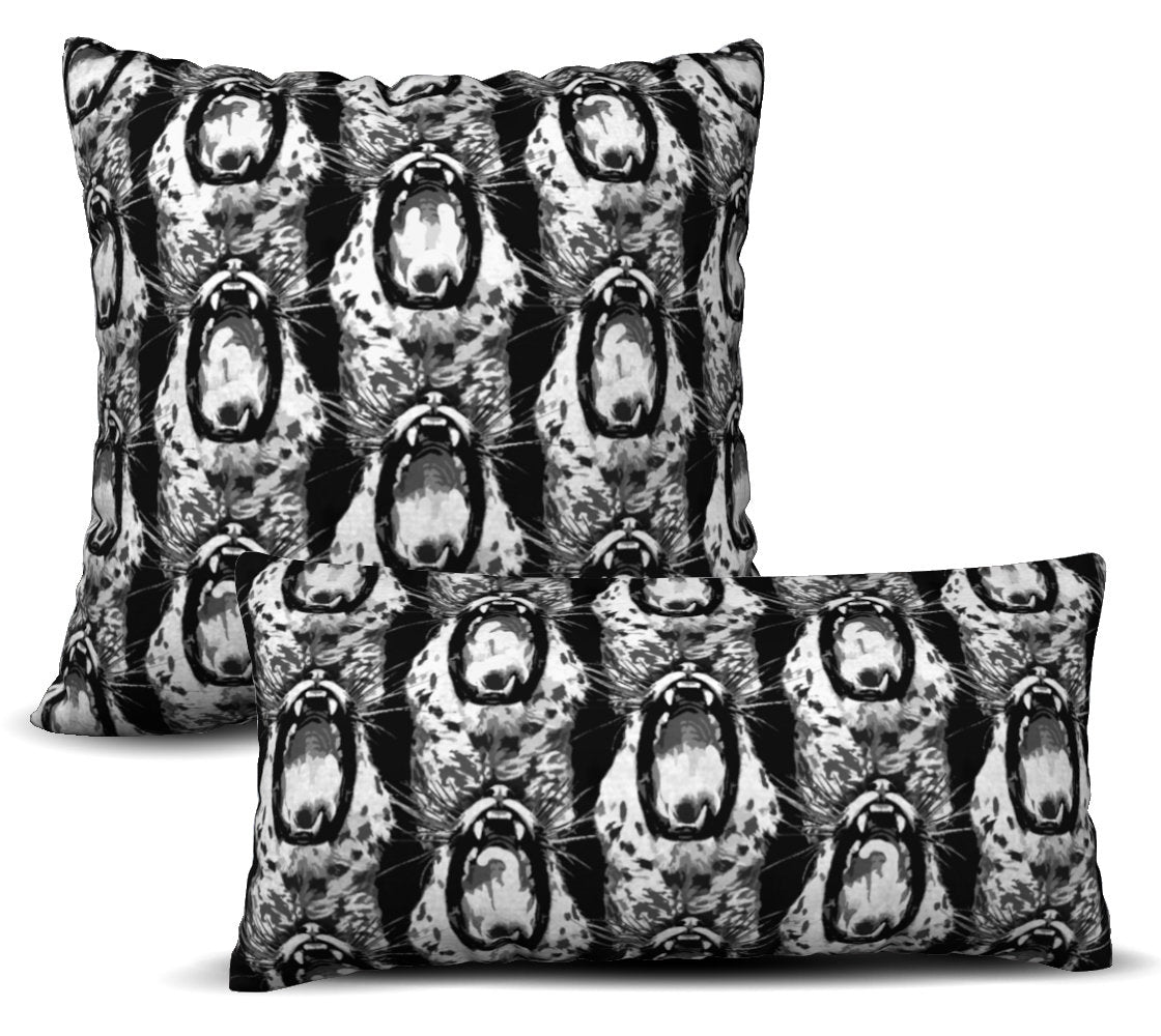 Predator - Noir Pillow Cover