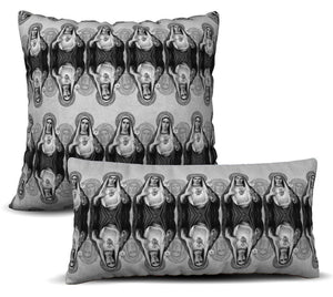 Nossa Senhore - Preto Pillow Cover