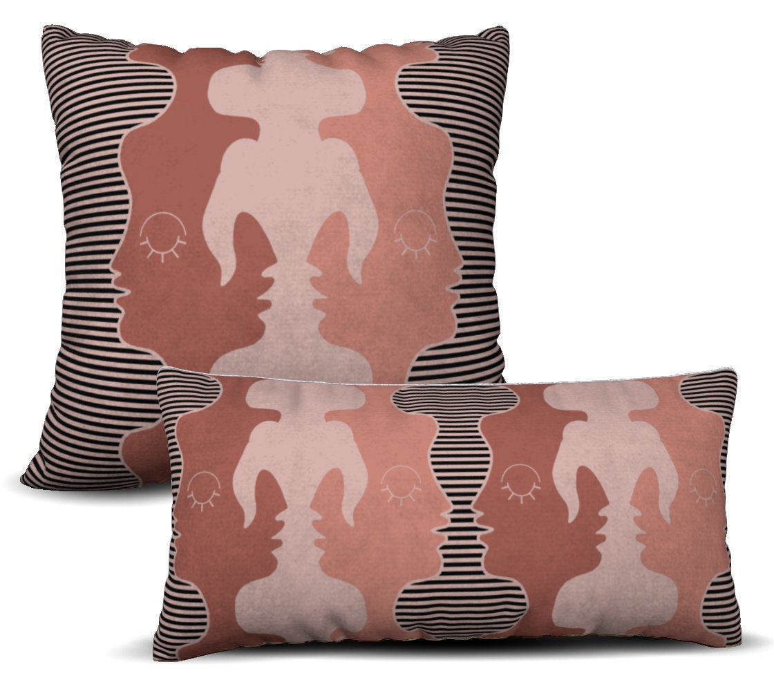 Two Faced - Rosado Pillow Cover