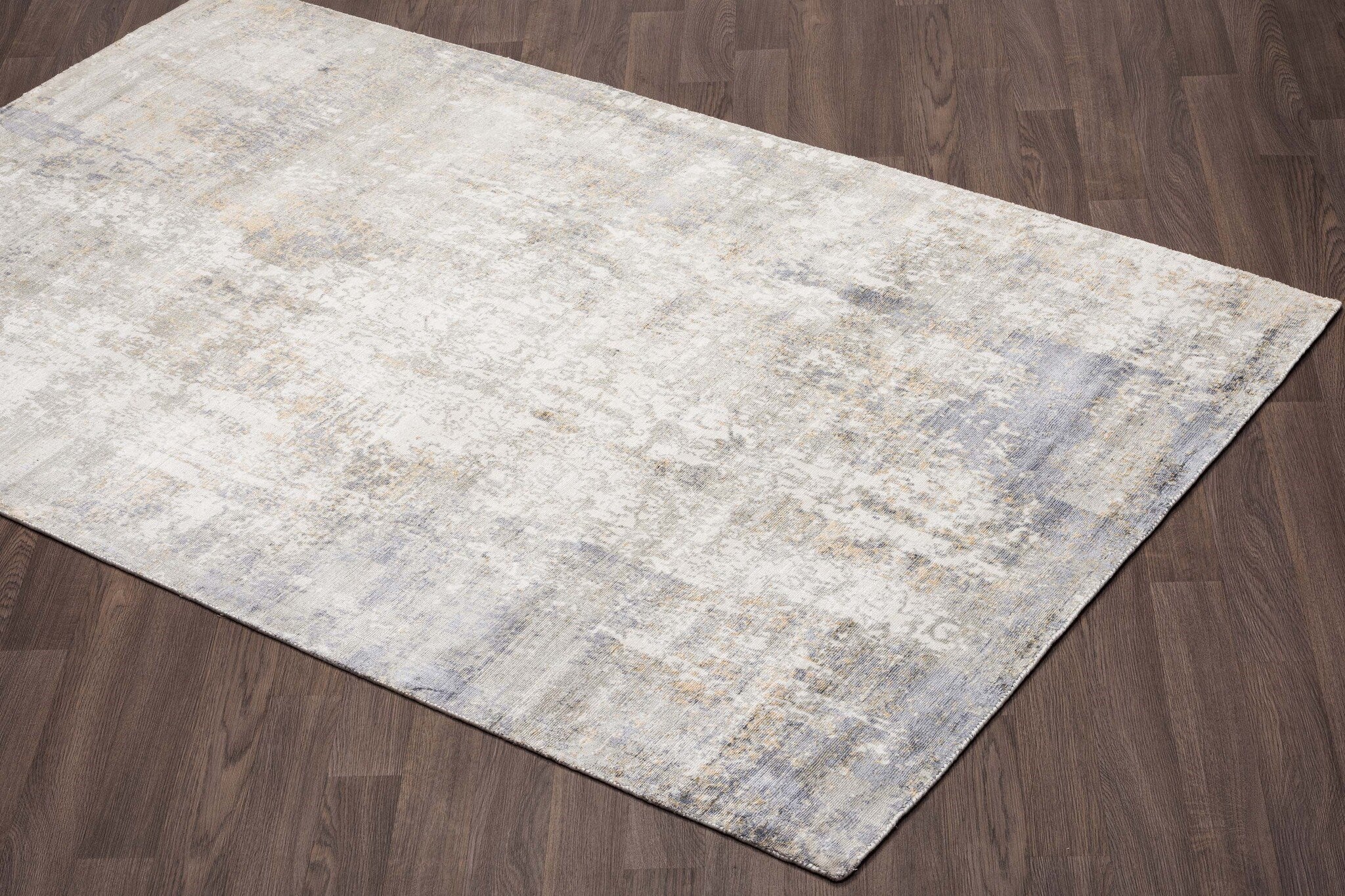 Troyes Area Rug